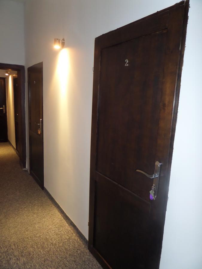 Incepcja 33 Albergue Breslavia Exterior foto