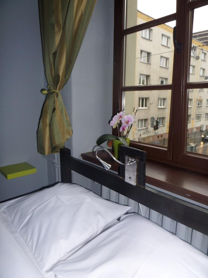 Incepcja 33 Albergue Breslavia Exterior foto